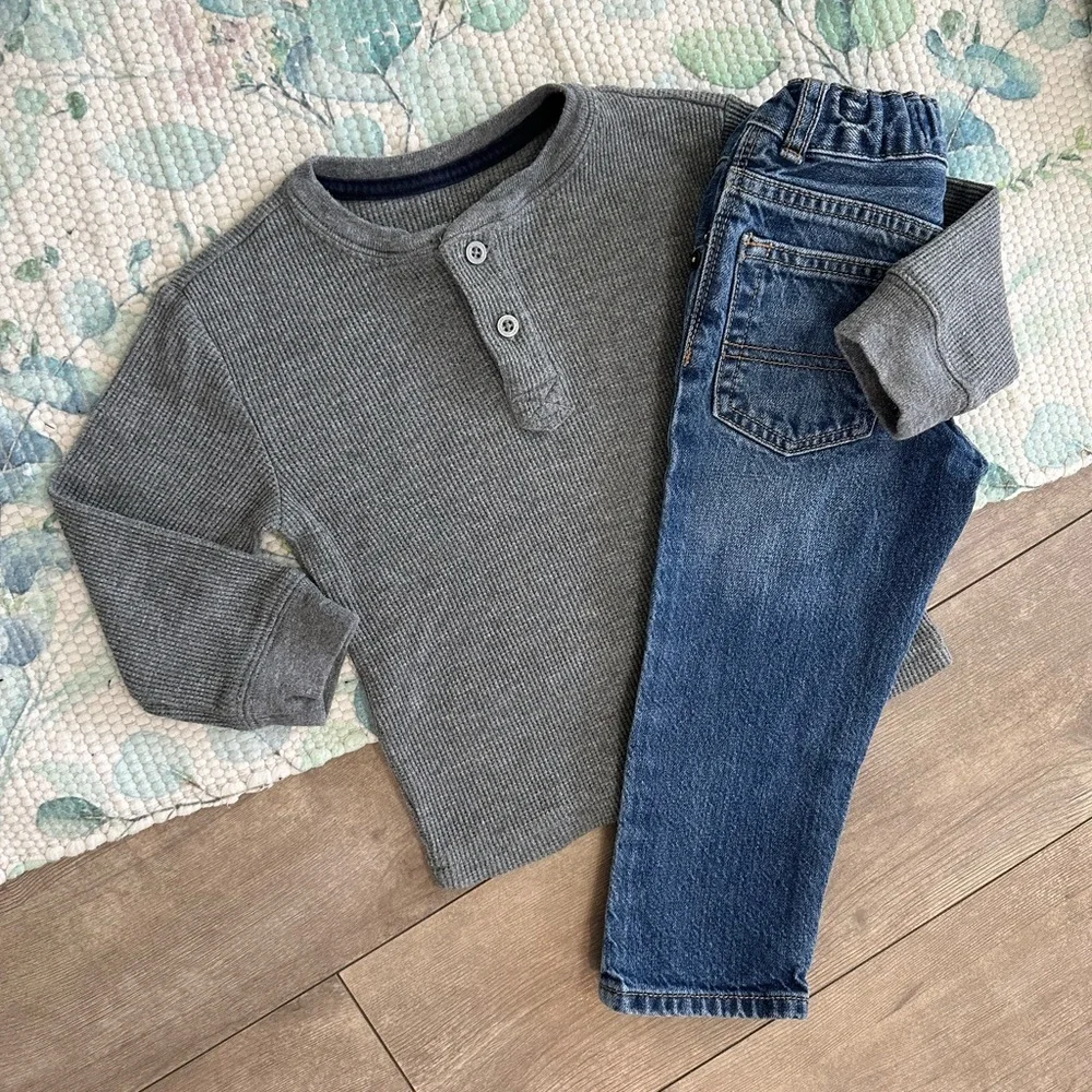 Oshkosh B’Gosh Toddler Boy Straight Jeans & Vintage Wonderkids Henley Shirt Set